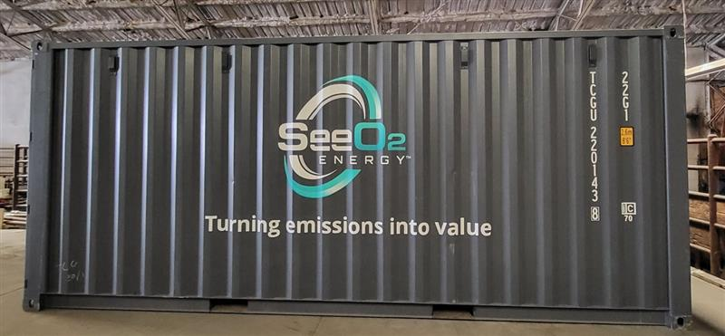 Reversible Solid Oxide Fuel Cell System for CO₂ Utilization and Hydrogen Production